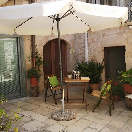 Corte Sagarriga Visconti Giovinazzo Eksteriør billede